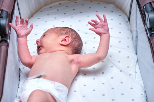 Cele mai comune reflexe ale nou-născuților. Tot ce trebuie să știi