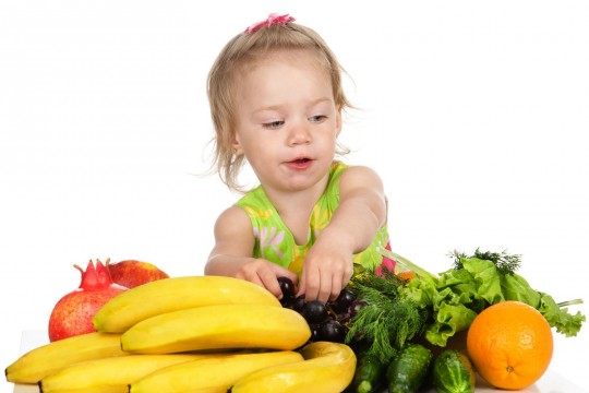 Cum se manifestă lipsa vitaminelor la copil și ce e de făcut