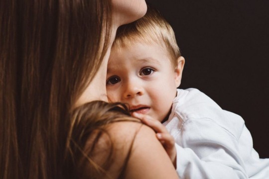 10 sfaturi prin care să reduci anxietatea de separare la bebeluși