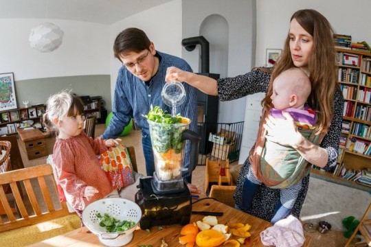 Ajută dieta (raw) vegană să fie copiii mai sănătoși?