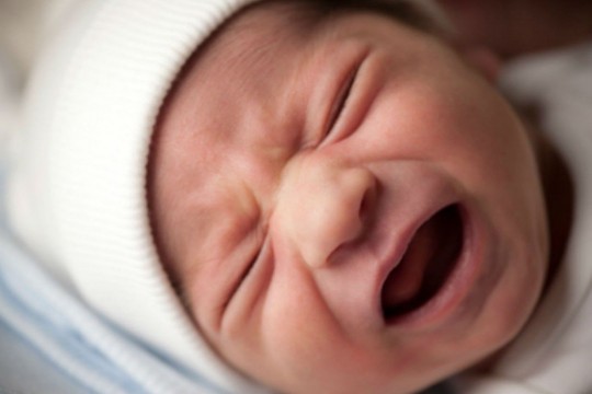 Este adevărat că plânsul întăreşte plămânii bebeluşului?