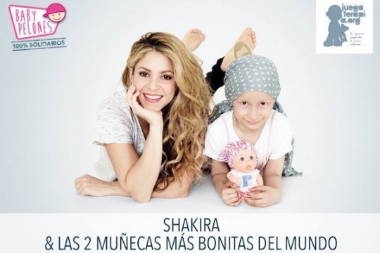 Shakira a lansat păpușa fără păr pentru copiii bolnavi de cancer