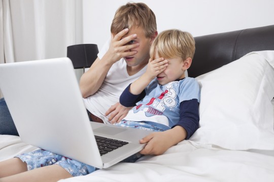 5 reguli pentru siguranţa copiilor pe internet