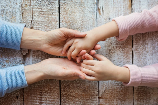 Psihologul răspunde: 6 lucruri de care copiii au nevoie, de la părinții lor