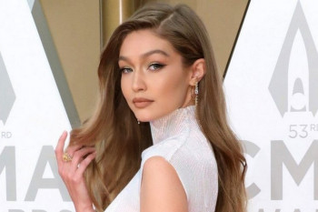 Cum a învins Gigi Hadid anxietatea din timpul sarcinii