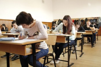 Programul de desfăşurare a sesiunii de examene 2016