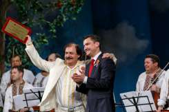 Nicolae Botgros este astăzi omagiat. Artistul a primit și o nouă distincție