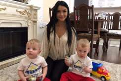 Tatiana Melnic - mamă de gemeni. Iată cum se descurcă!