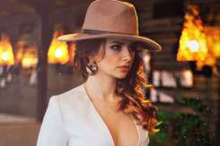 (FOTO) Doina Stratan și-a sărbătorit a 25-a aniversare