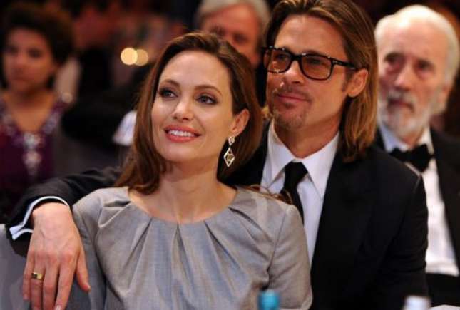 Angelina Jolie şi Brad Pitt vor adopta un copil sirian