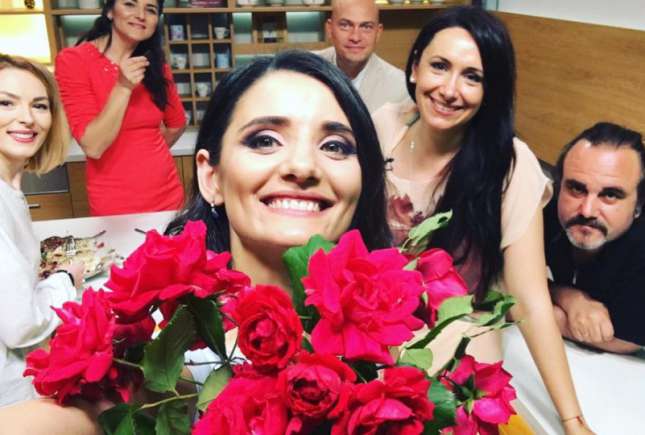 Lilu a prezentat astăzi prima emisiune la noul post TV la care activează
