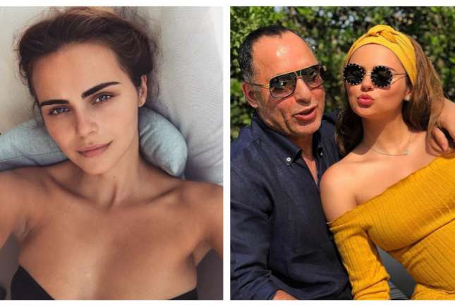Xenia Deli a arătat cum își alăptează fetița în timpul lucrului