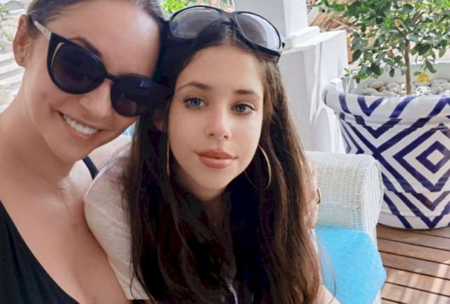 Cum ar reacționa Andreea Marin dacă fiica ei adolescentă i-ar spune că vrea să-și facă operații estetice