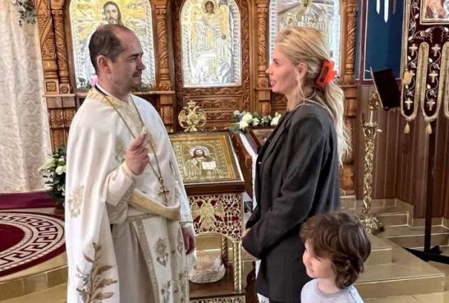 Andreea Bănică povestește despre experiența cu familia la biserică