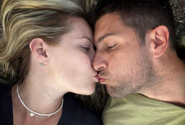 Laura Cosoi a împlinit 7 ani de la căsătorie. Cum a sărbătorit aceasta zi specială pentru ea
