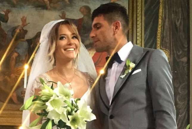 Cum se înțelege, de fapt, Laura Cosoi cu soțul ei. „Nu ne-am gândit să divorțăm, nu am ajuns nici măcar la vreo ceartă mai serioasă”