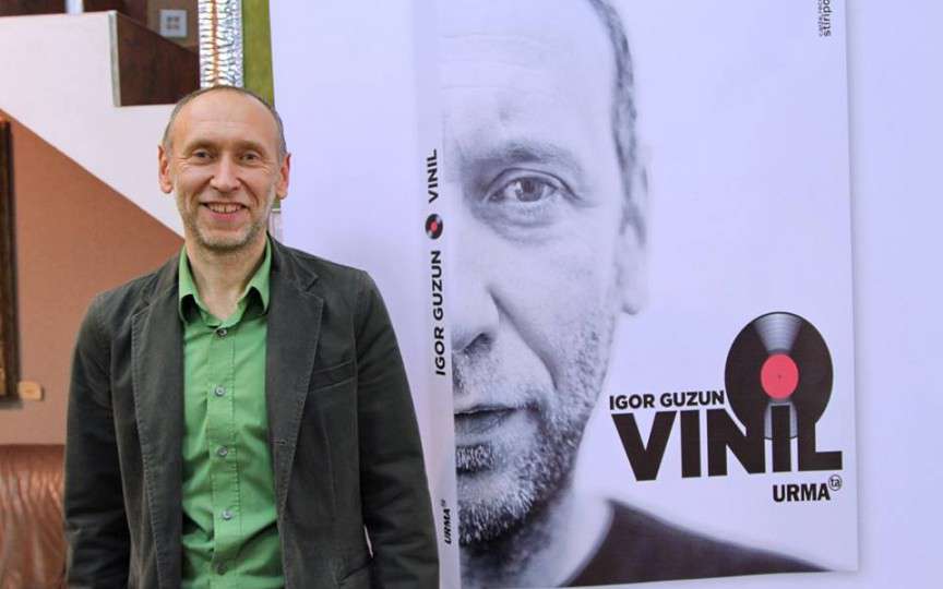 VINIL de Igor Guzun - o carte ca o jucărie veche din copilăria noastră