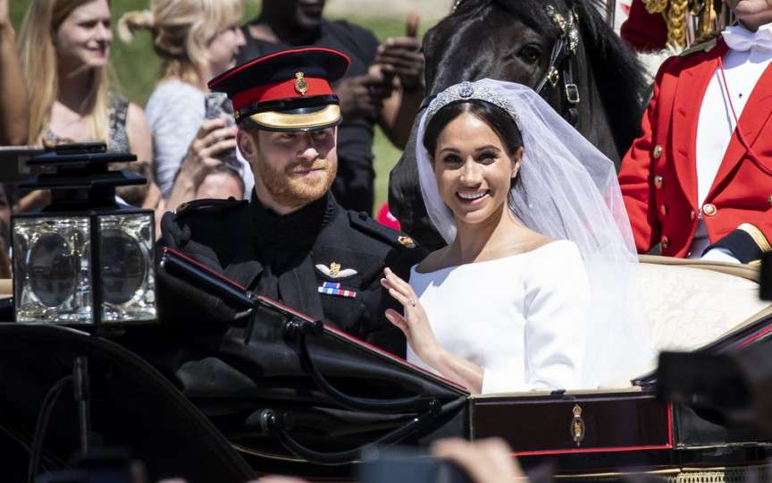 Rochia de mireasă aleasă de Meghan Markle este cea mai populară rochie a deceniului
