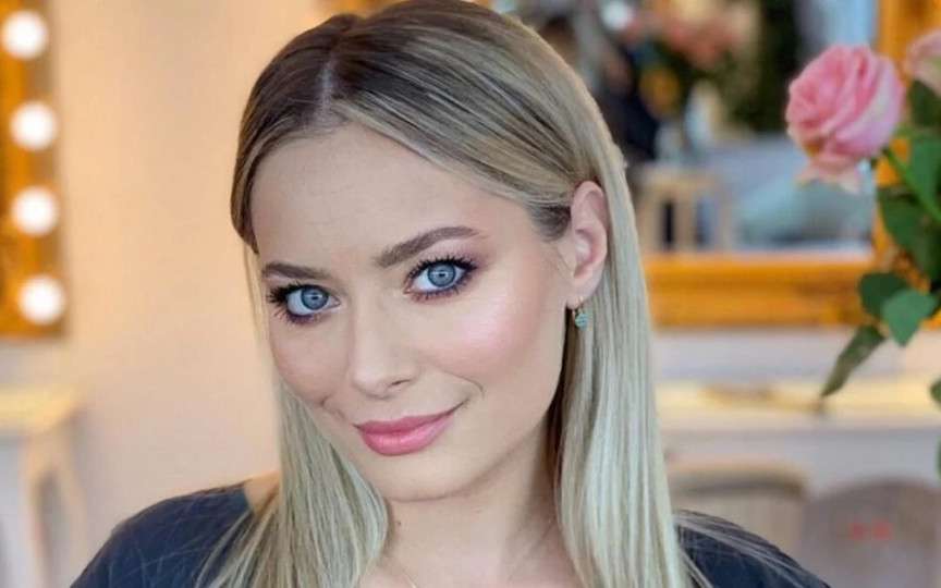 (FOTO) Laura Cosoi, însărcinată a treia oară. Ce sex va avea bebelușul