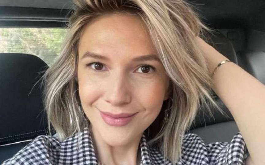 Adela Popescu s-a confruntat cu atacurile de panică: „Credeam că o să mor”