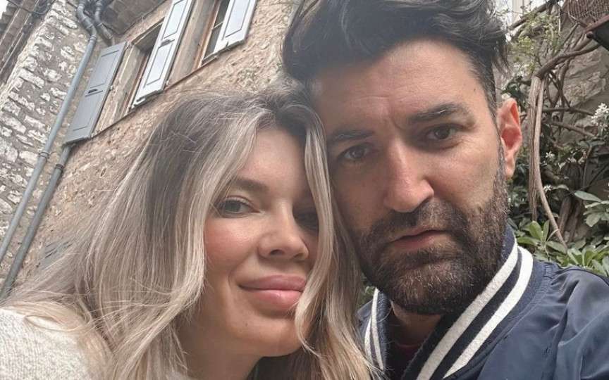Smiley împlinește astăzi 40 de ani. Ce urare i-a făcut Gina Pistol