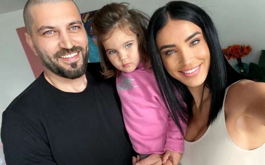 Adelina Pestrițu a renunțat la implanturile mamare. Cum arată în urma intervenției