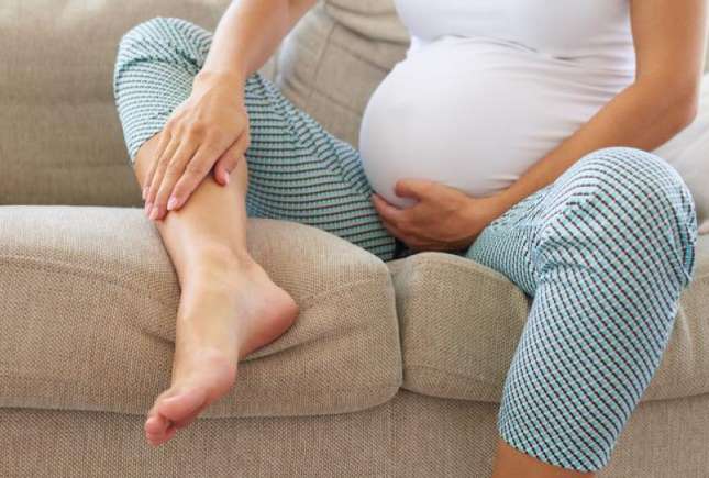 Remedii naturale pentru picioare umflate în timpul sarcinii