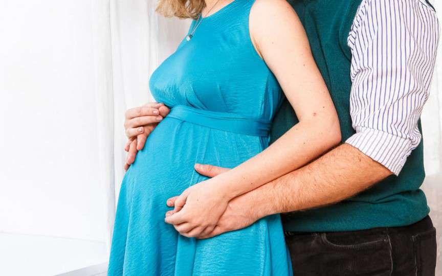 6 mituri despre mișcările bebelușului din burtică. Tu le știai?