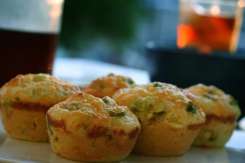 Un altfel de aperitiv – brioșe cu porumb
