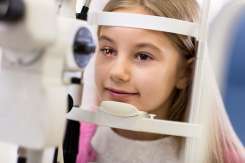 Medic oftalmolog despre patologia oculară la copii