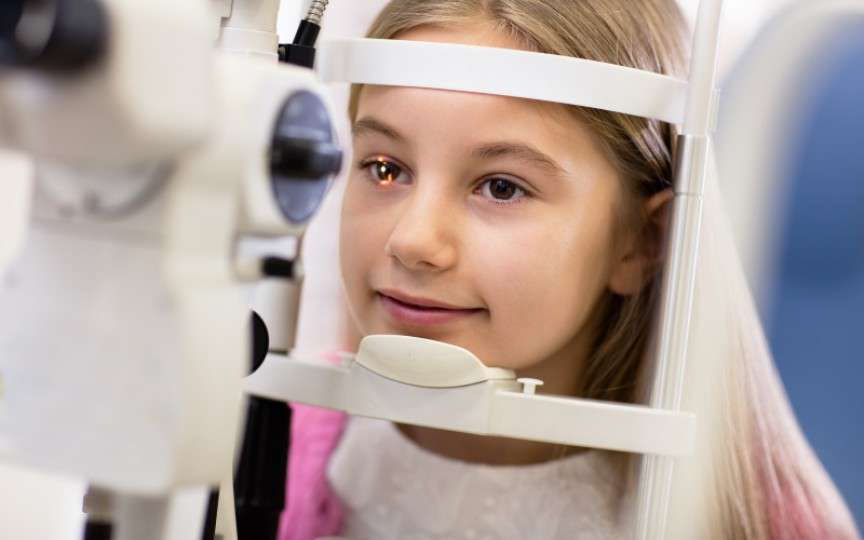 Medic oftalmolog despre patologia oculară la copii