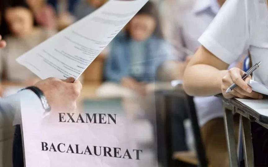 Bacalaureat 2025: Mii de elevi primesc nota 10 din oficiu la limbi străine și informatică