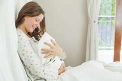 Top 10 întrebări și răspunsuri despre îngrijirea postpartum