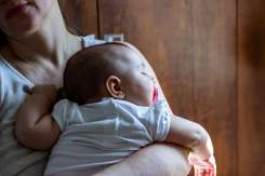 Lipsa somnului, în perioada postpartum. Cum afectează privarea de somn corpul și creierul