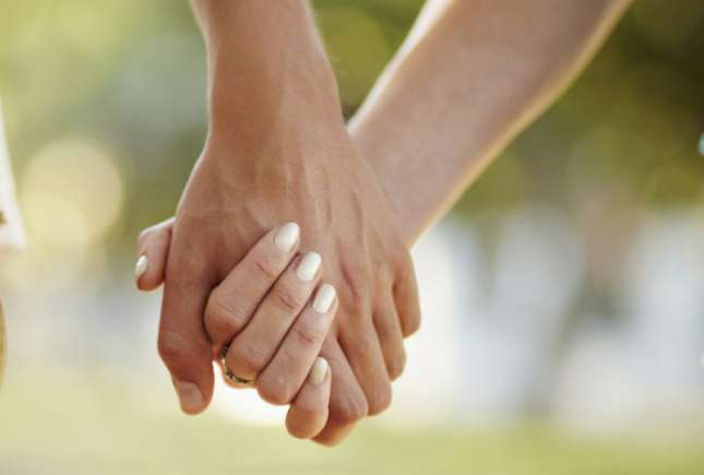 Medic obstetrician-ginecolog: Fiecare al 5-lea adult este infectat cu herpes genital, dobândit acesta rămâne în corp toată viața