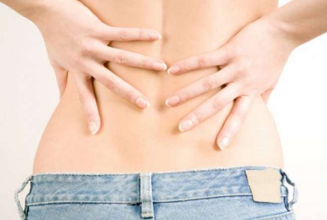 8 obiceiuri zilnice care îți distrug coloana vertebrală
