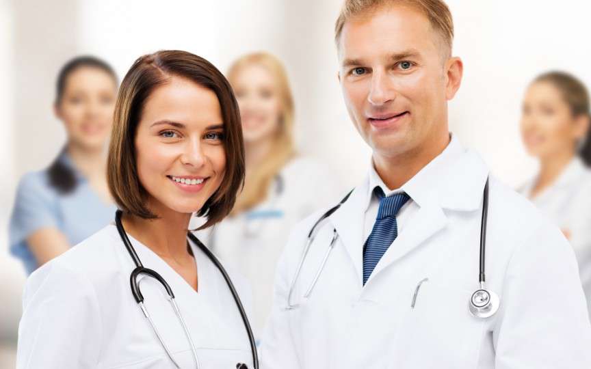 Știai că-ți poți lua medic de familie la instituțiile medicale private în baza poliței?