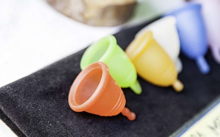 Află totul despre cupa menstruală – una singură o poți folosi aproape 10 ani