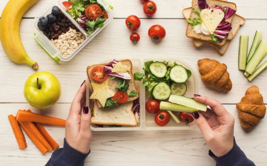 5 gustări sănătoase care te ajută să slăbești