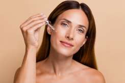 3 produse pe care dermatologii nu le-ar folosi pe propria piele