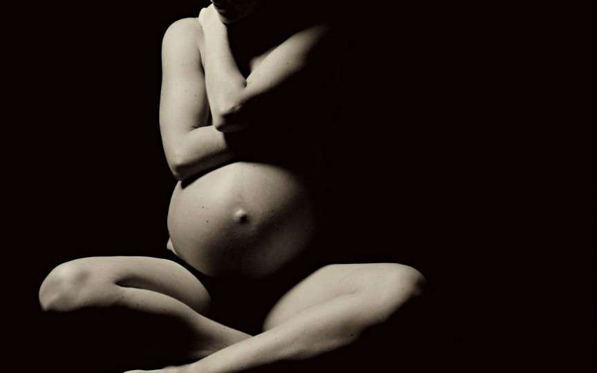 Graviduțe-sexy. Iată cum se fotografiază astăzi gravidele noastre