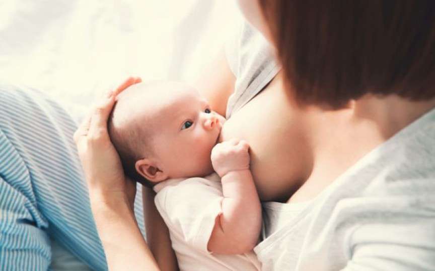 Opinia unei mame: În societatea noastră bântuie undeva ideea că după un an, copilul trebuie înțărcat obligatoriu