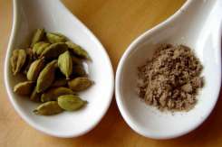 Top 7 beneficii extraordinare ale cardamomului