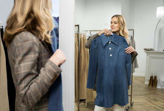 10 greșeli de stil care te îmbătrânesc: ce să eviți pentru un look modern și elegant