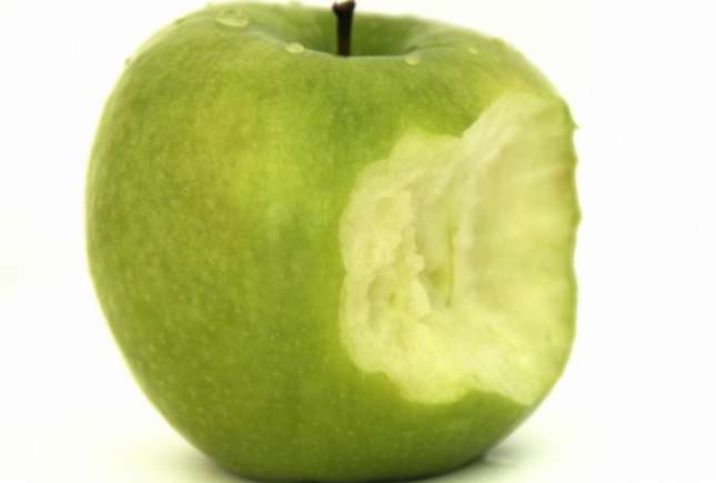 Nitraţii din fructe şi legume pot provoca cancer gastric