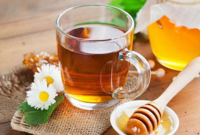 Tratează natural răceala copiilor cu remedii pe bază de miere