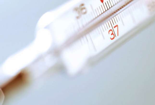 Temperatura normală a corpului în funcție de vârstă. Știai care valoare e absolut normală la copii?