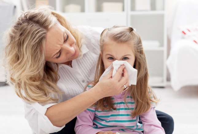 Culoarea secrețiilor nazale  – ce afecțiuni pot indica și când e cazul să te adresezi medicului