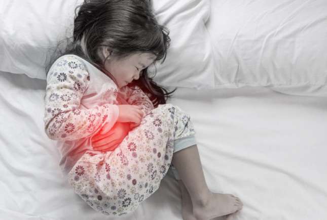 Medic pediatru despre când se recomandă analize de urină și scaun copiilor