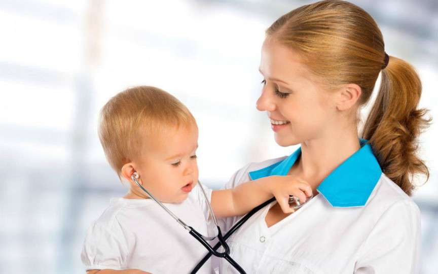 Ajută-ți copilul să învingă frica față de medic